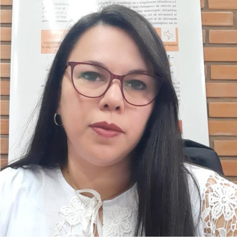 Miembros AnaliaTorales